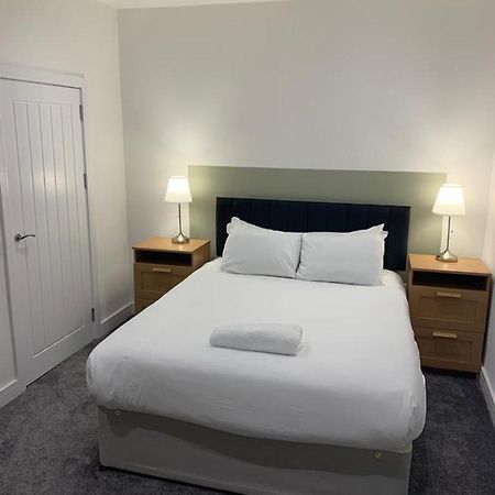 The White City Apartment โอบาน ภายนอก รูปภาพ