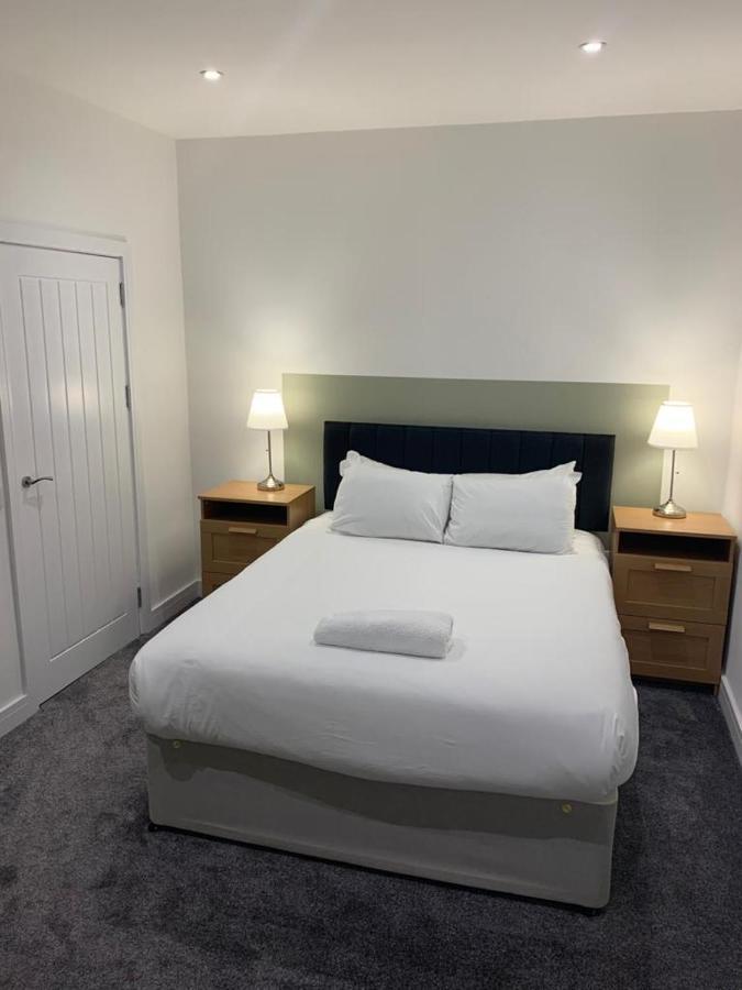 The White City Apartment โอบาน ภายนอก รูปภาพ