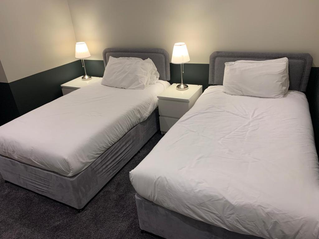 The White City Apartment โอบาน ภายนอก รูปภาพ